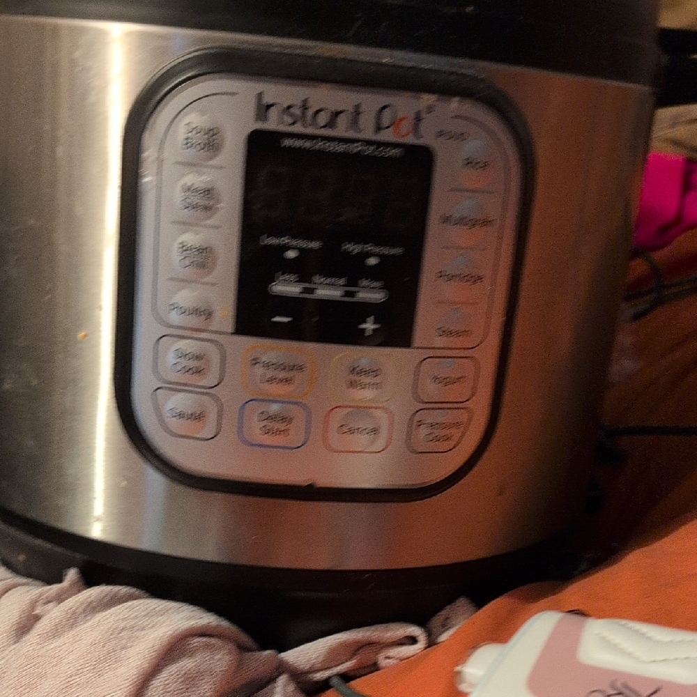Instant Pot Multi-Function Cooker